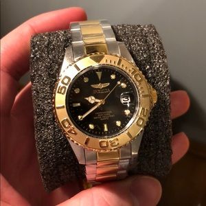 INVICTA PRO DIVER MEN'S AUTOMATIC WATCH